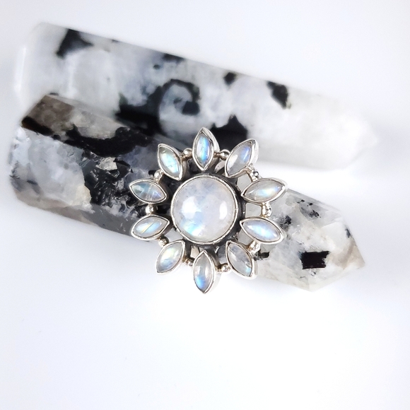 925 Sterling Silver Flower Starburst Rainbow Moonstone Ring New Size 7.75 - Picture 4 of 16